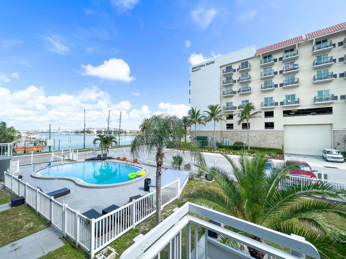 Sunrise Resort Motel South Clearwater Beach Exterior photo